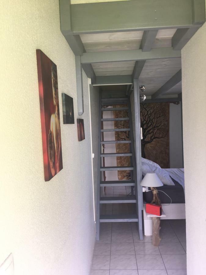 Appartement Le repaire des Caraïbes à Trois-Rivières Extérieur photo