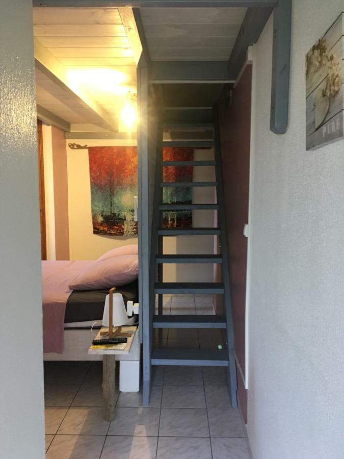 Appartement Le repaire des Caraïbes à Trois-Rivières Extérieur photo