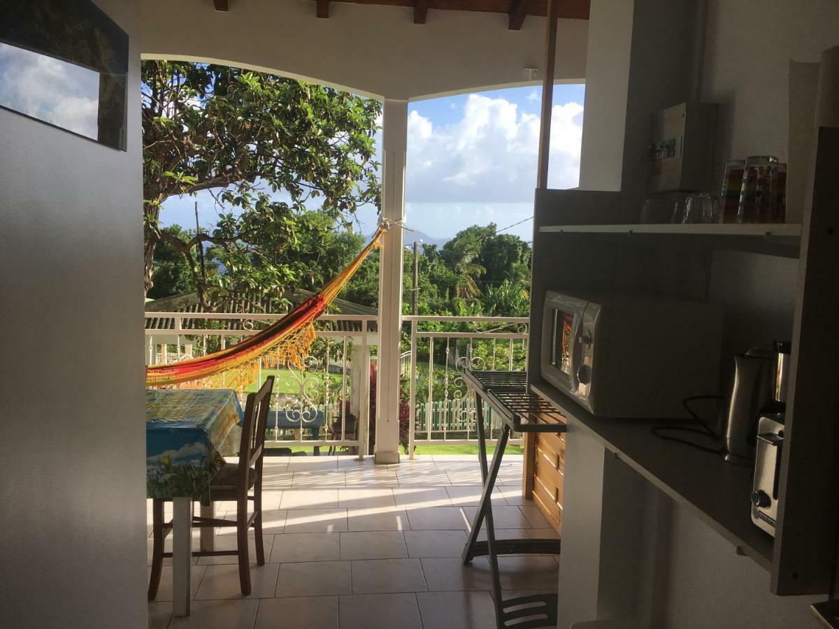 Appartement Le repaire des Caraïbes à Trois-Rivières Extérieur photo