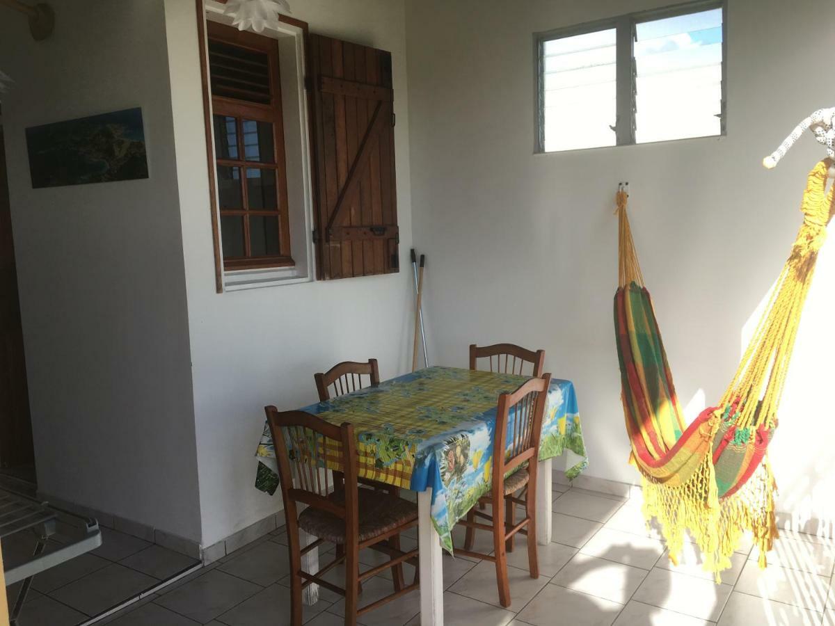 Appartement Le repaire des Caraïbes à Trois-Rivières Extérieur photo